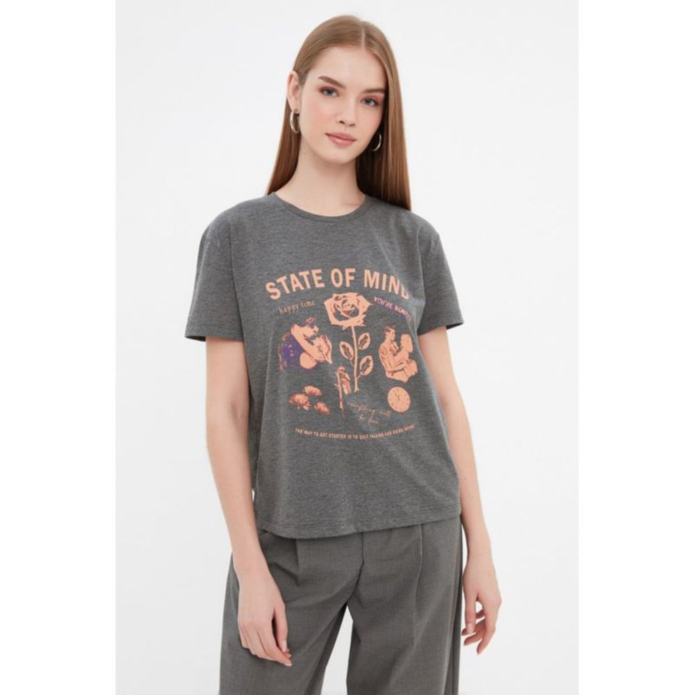 NWT Trendyol Women Semi-fit Crew neck Knit T-Shirt